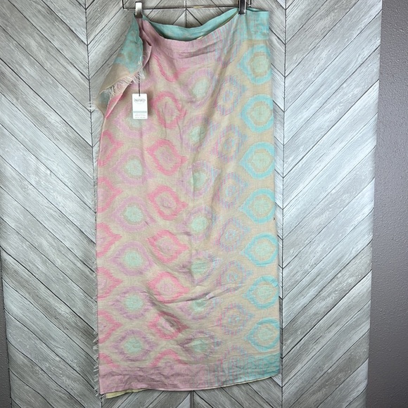 NWT Randi & Will lightweight Blanket Wrap Scarf - Picture 4 of 7